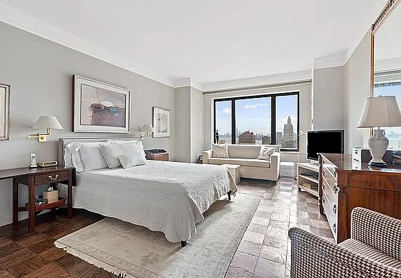 4th image of 425 E 58th St APT 24G