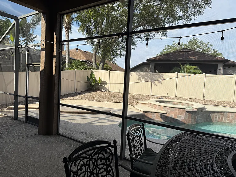 720 Pickfair Ter — Photo 22