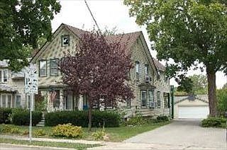 1st image of 134 Lake St