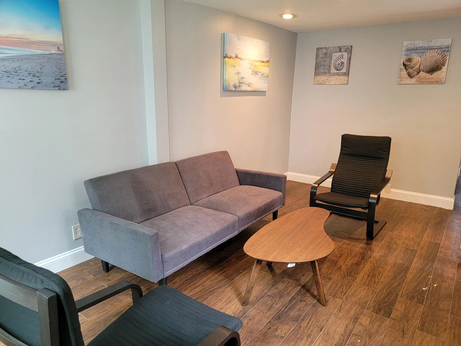2 bed, 800 sqft, $1,800 — Photo 1