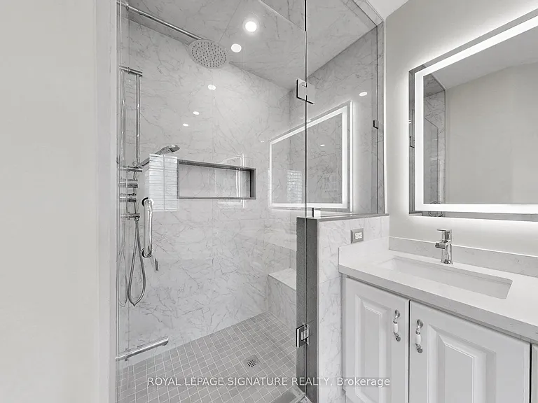1590 Hallstone Rd — Photo 34
