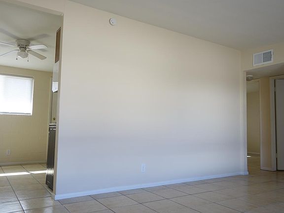 5th image of 2952 N Sparkman Blvd
