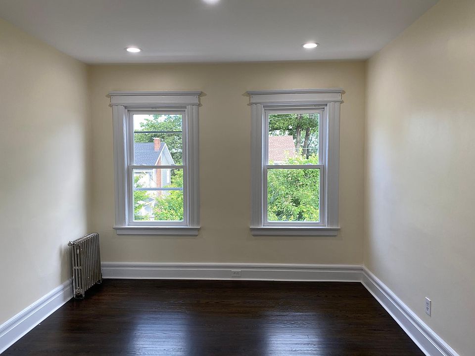 1st image of 171 New St Floor 2