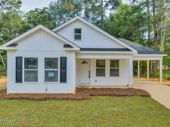 327 Peach Cir, Fort Valley, GA 31030