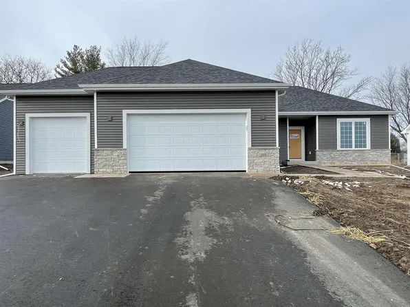 408 LuAnn Kay Ln, Orfordville, WI 53576