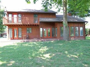 119 Pine Dale Dr, Swansea, IL