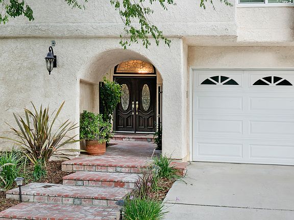 2nd image of 24216 Creekside Dr