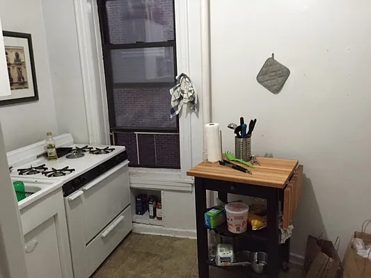 Rented by Cooper Real Estate | media 23