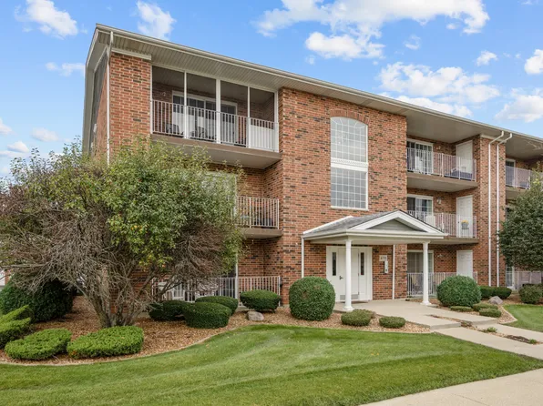 6719 White Tailed Ln APT 1E, Tinley Park, IL 60477