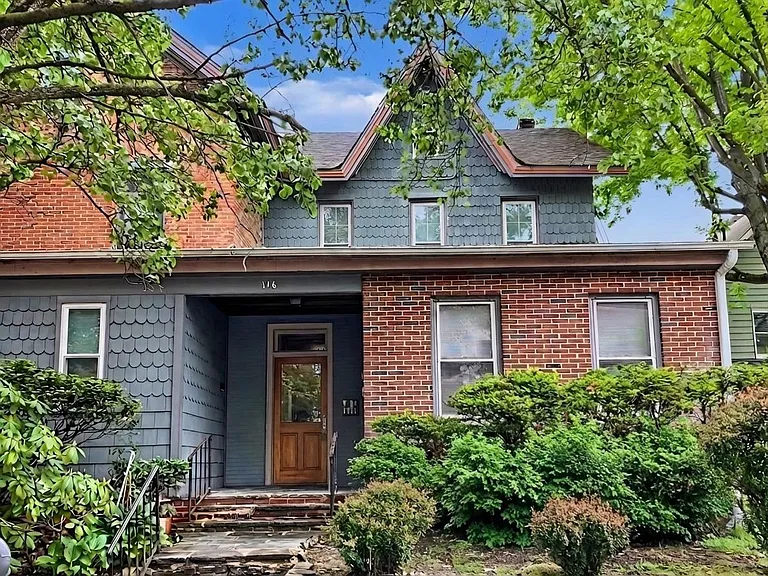 116 N Union St — Photo 11