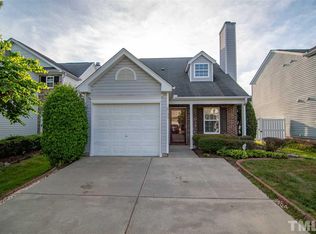 8133 Wesley Farm Dr, Raleigh, NC 27616