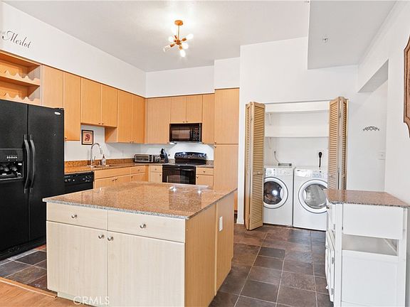 2nd image of 488 E Ocean Blvd Unit 507