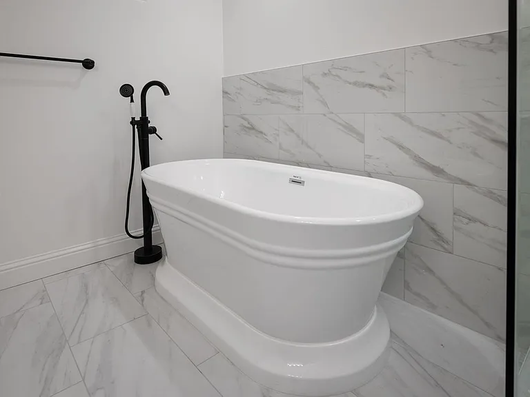 713 Wikiup Dr — Photo 43