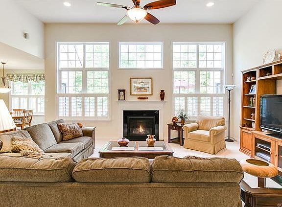4th image of 7449 American Holly Ln