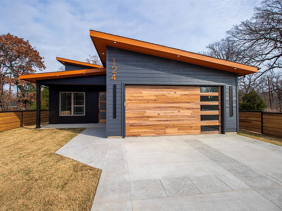 1st image of 124 Aztec Dr