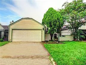 11818 Plumbrook Dr Photo 1