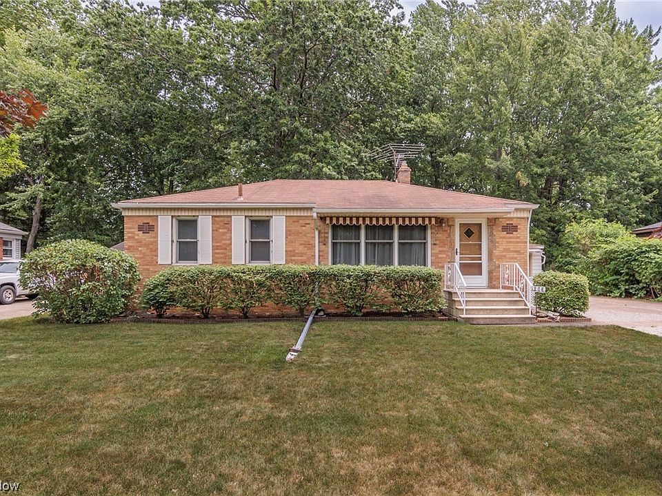 1st image of 2083 Miriam Ave