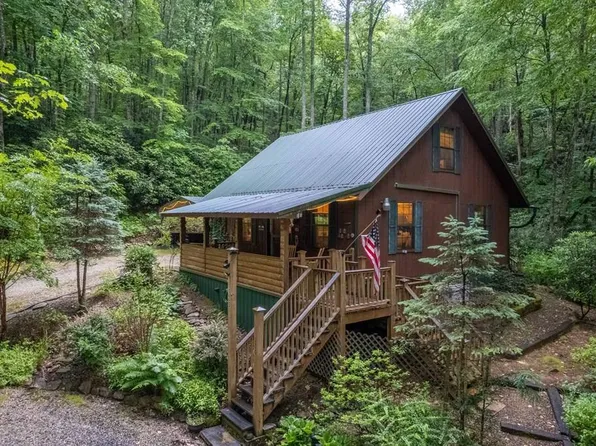 120 Falls Road, Andrews, NC 28901