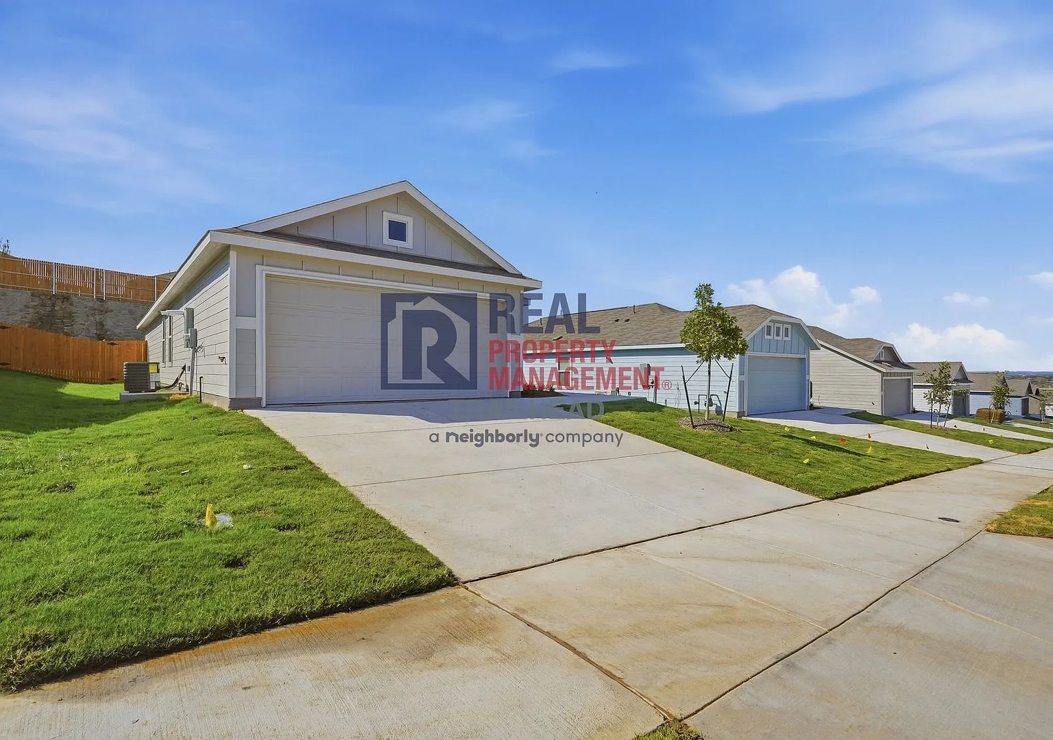 New 3-Bedroom Home with Open Floor Plan in Northpointe — Photo 3