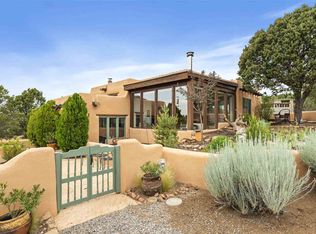 11 Ute Cir, Santa Fe, NM 87505