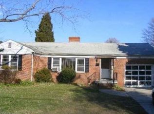 351 Fox Hill Rd, Hampton, VA 23669