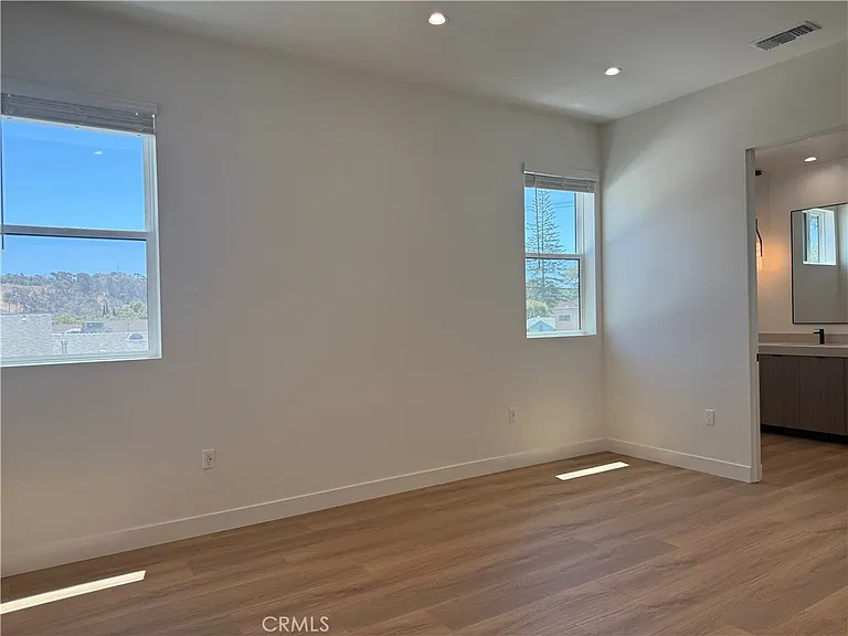 4121 Lafayette Pl #B — Photo 8