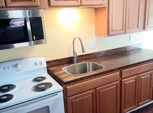 403 2nd St APT 2, Jackson, MI 49201