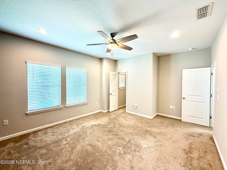 417 Pine Bluff Dr — Photo 14