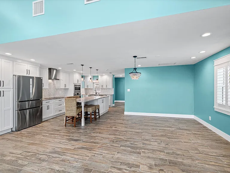 6323 Bayou Grande Blvd NE — Photo 14