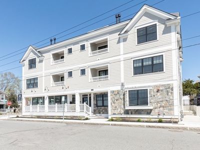 35 Fuller St #302, Gloucester, MA, 01930