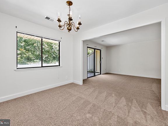 5th image of 1100 Brinton Place Rd APT 6