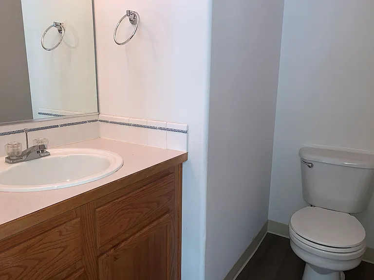 21958A NE Chinook Way — Photo 5