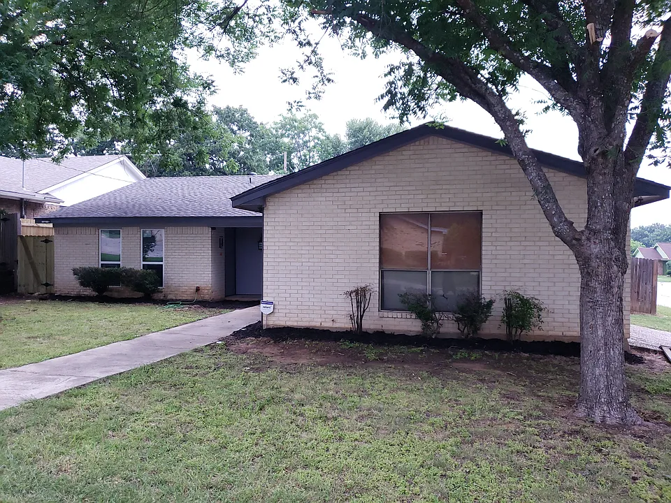 7663 Blue Carriage Ct