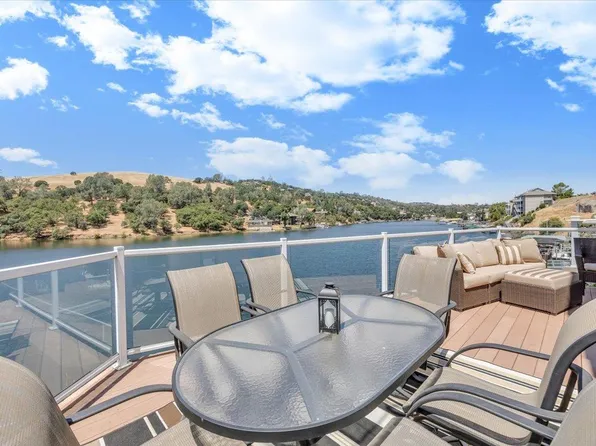 1017 Shoreline Dr, Copperopolis, CA 95228