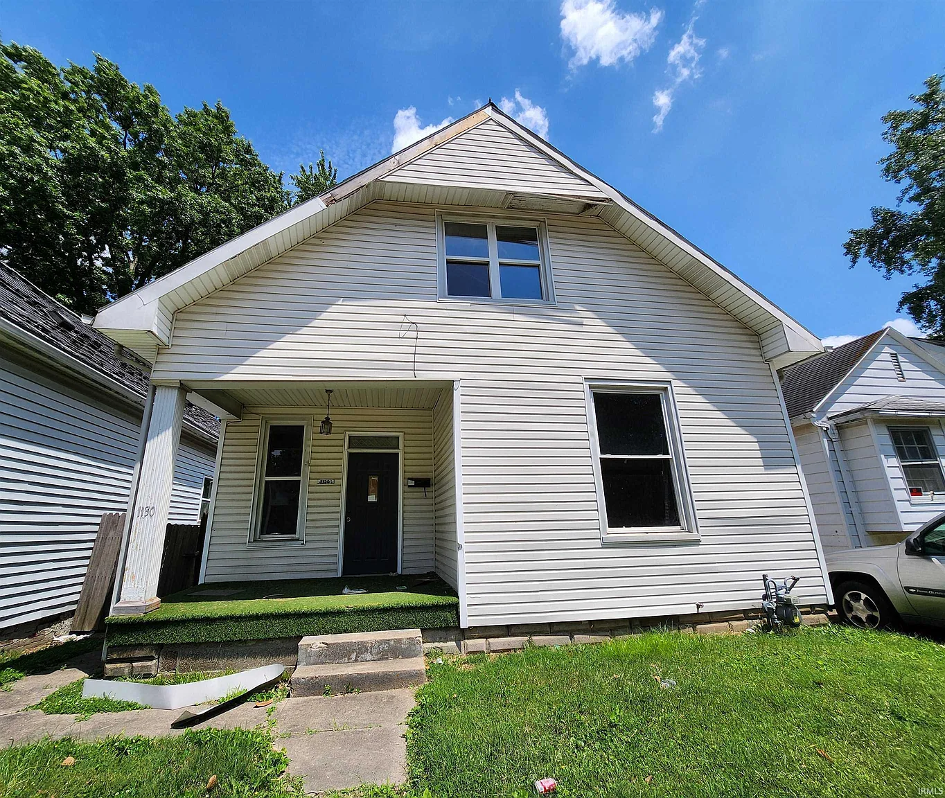 1130 S Harlan Ave photo 1