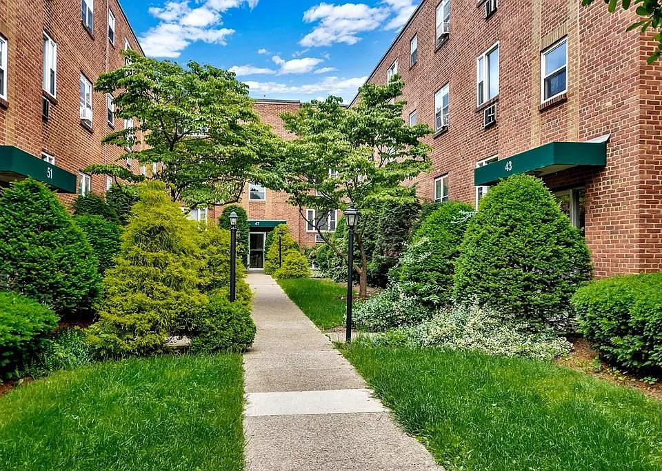 43 Colborne Rd #6