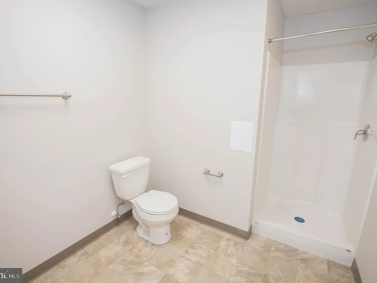 123 Bateman St #3-C — Photo 40