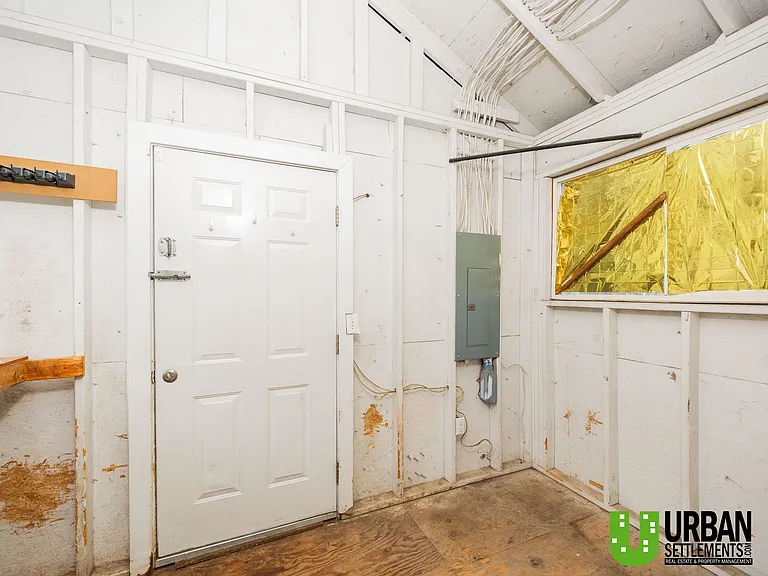 1511 W Gardner Ave — Photo 20