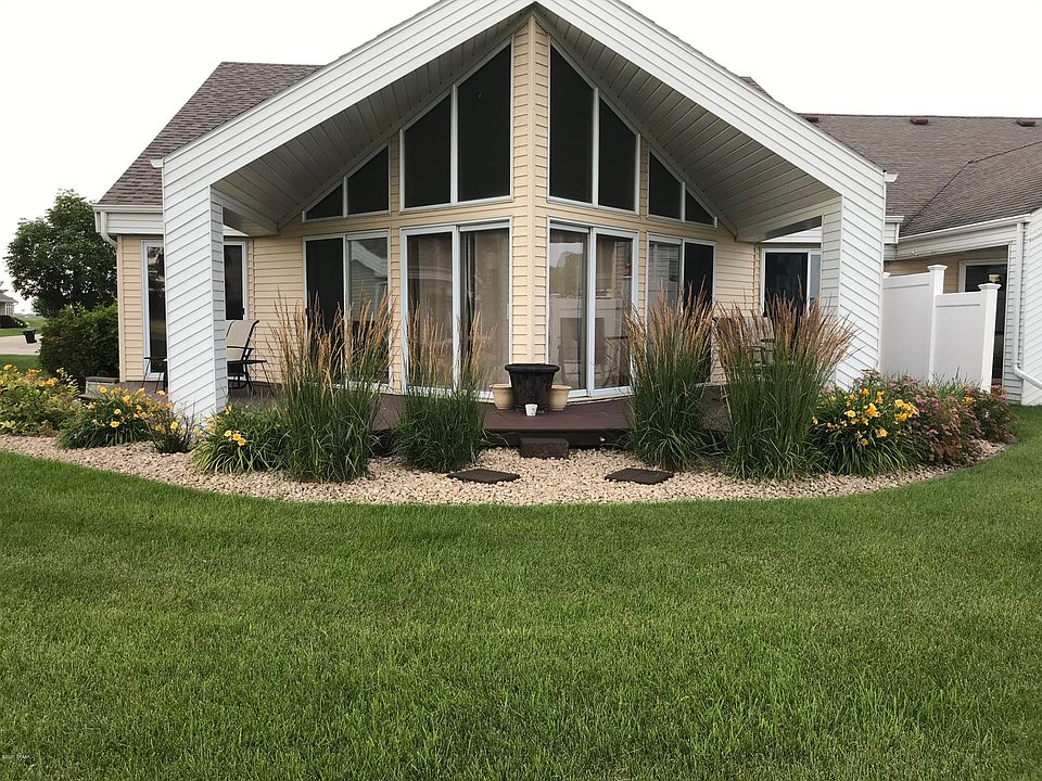 1st image of 2647 Augusta Dr