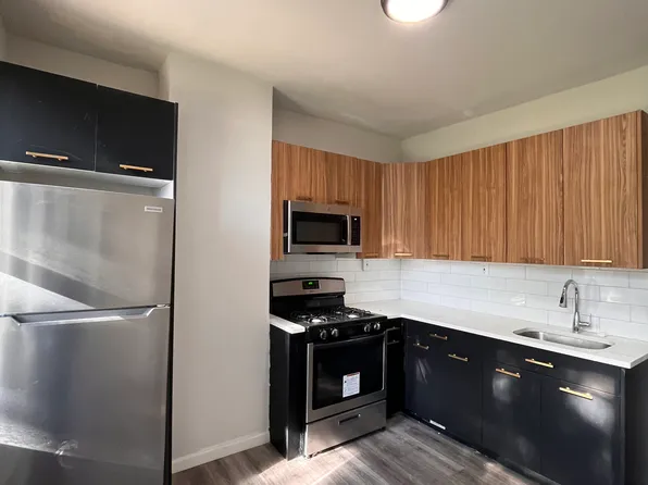 113 Armstrong Ave, Jersey City, NJ