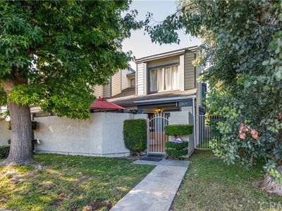 9015 Buckles St, Downey, CA, 90241