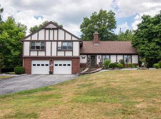 13 Blueberry Way, Webster, MA 01570