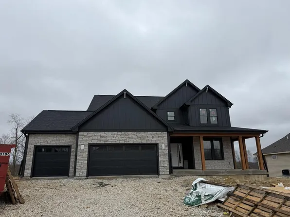 N66W21485 Sagebrush DRIVE, Menomonee Falls, WI 53051