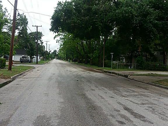 3rd image of 504 E Church St