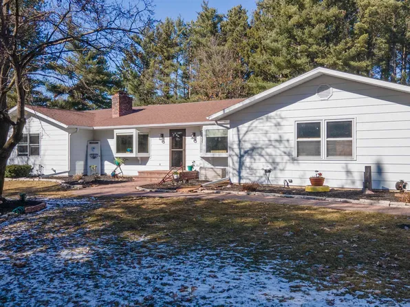 W5464 Cree Rd, Wautoma, WI 54982