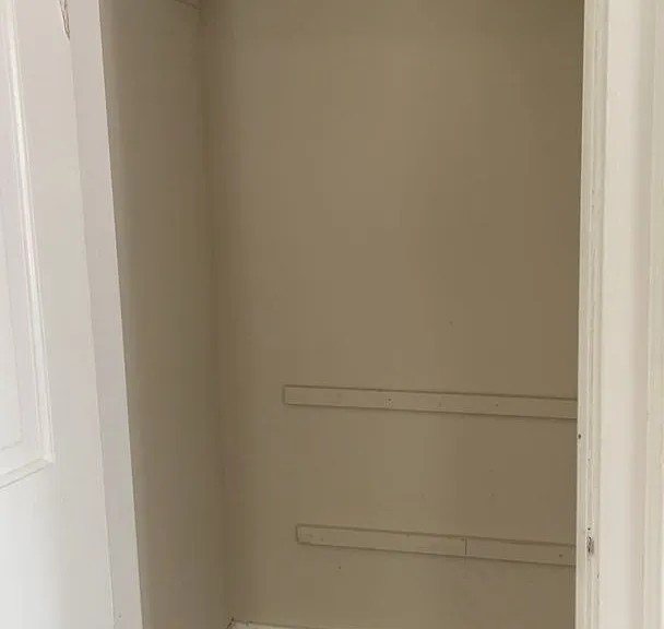 210 Perrin Ave #5 — Photo 11