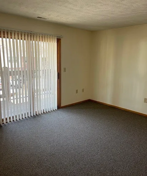 4433 F St #106 — Photo 2