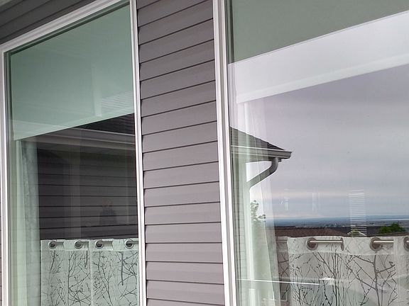 View to American Falls Reser