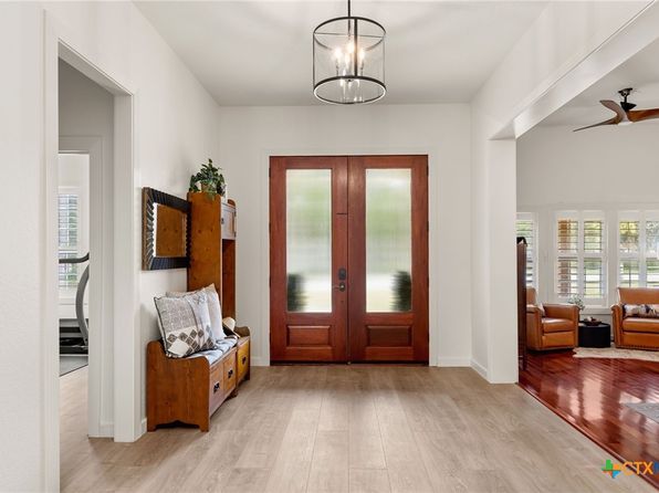 2258 Gruene Rd, New Braunfels, TX 78130