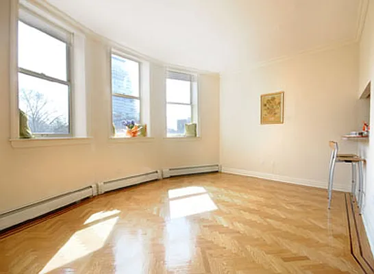 Sold by Connections Real Estate Services  | media 33